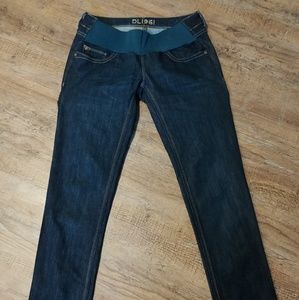 DL1961 maternity jeans